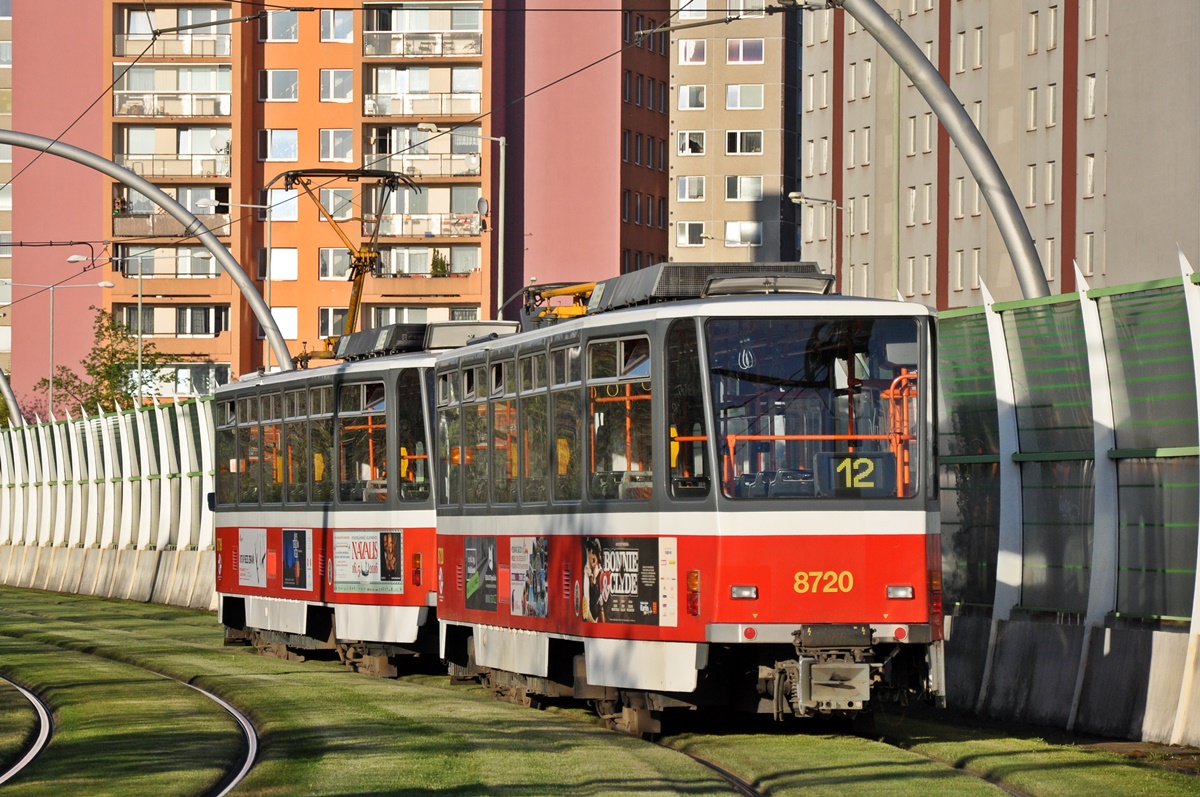 Прага, Tatra T6A5 № 8720