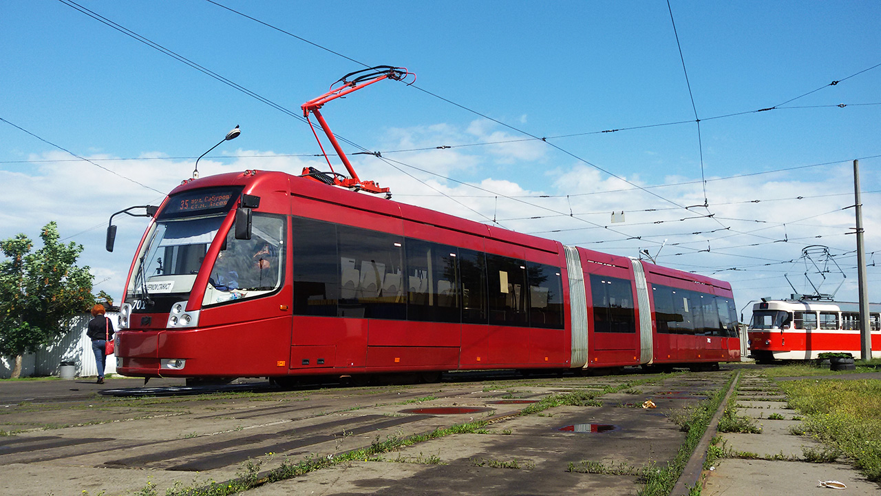 Kijów, Bogdan TR843 Nr 701