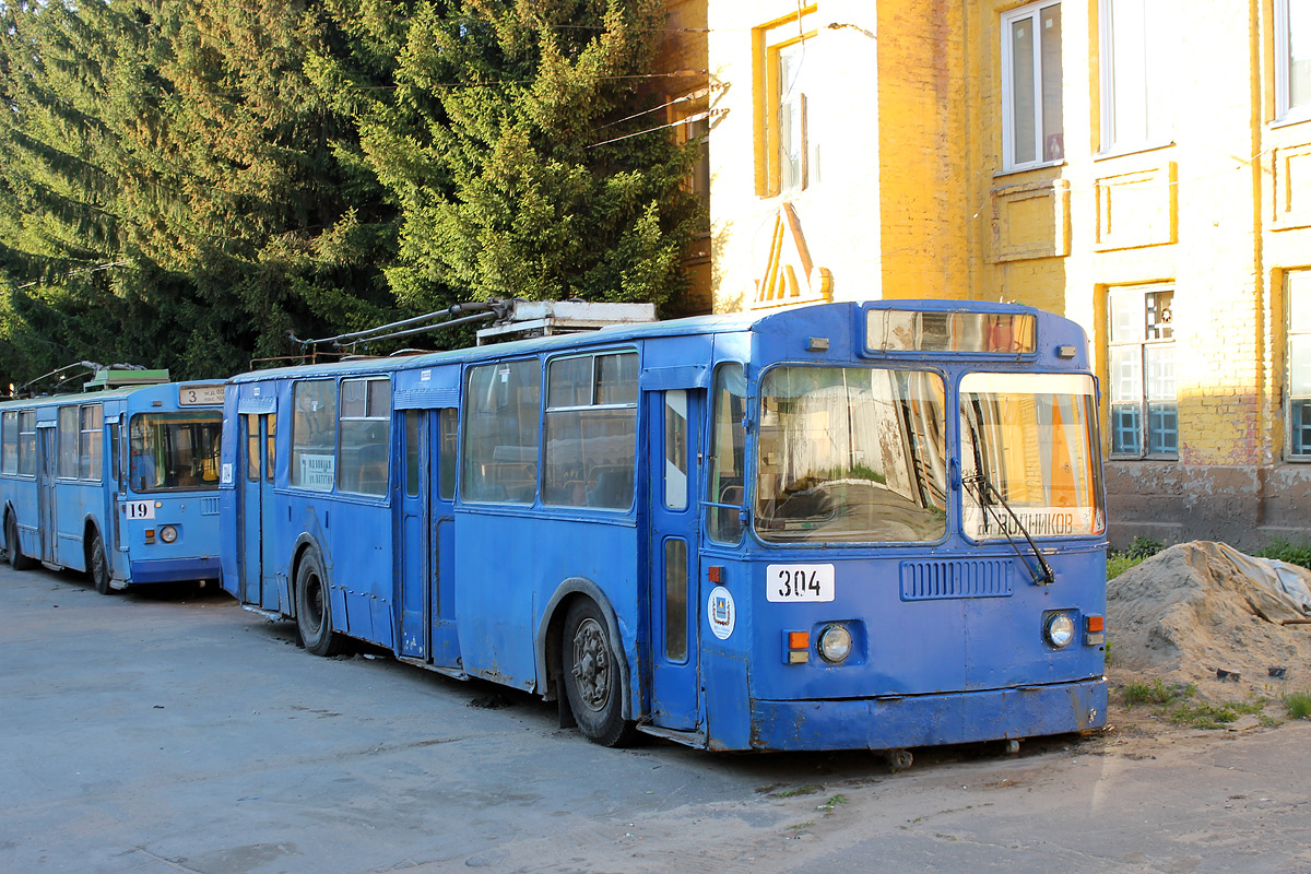 Омск, ЗиУ-682Г [Г00] № 304