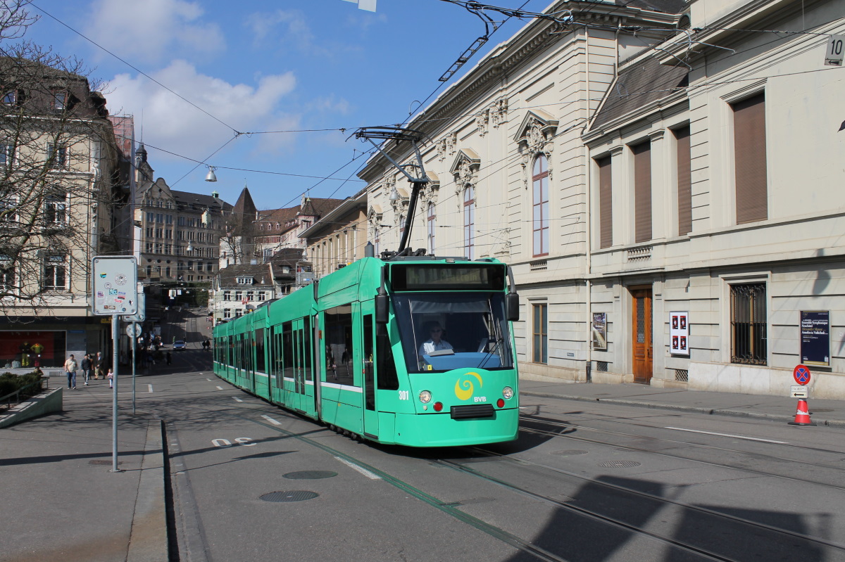 Базель, Siemens Combino № 301