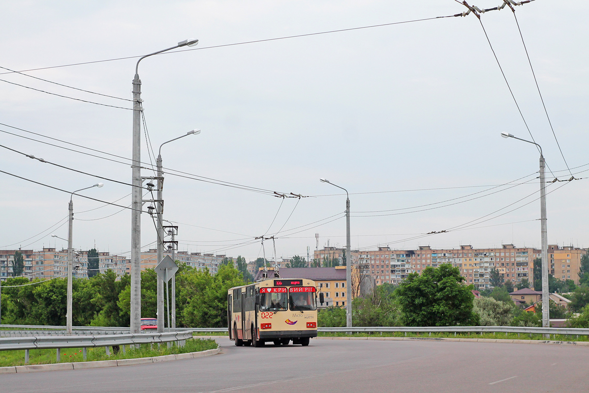 Кривий Ріг, ЗиУ-682П № 022