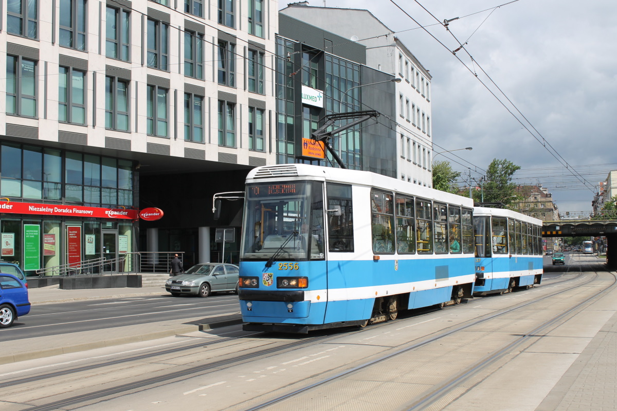 Вроцлав, Konstal 105NWr № 2556