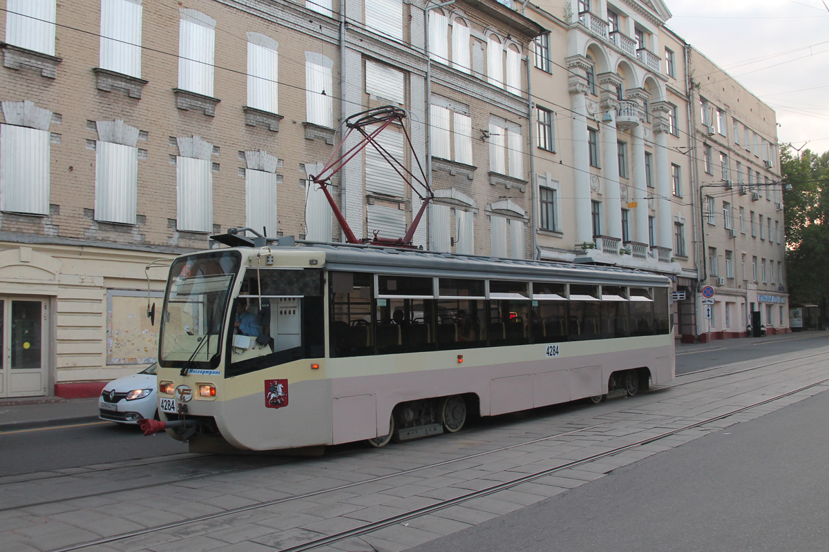 Moskau, 71-619KT Nr. 4284