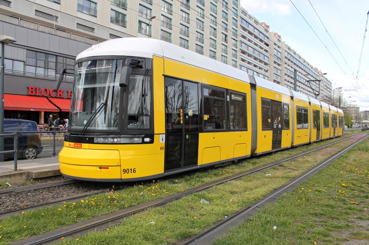 Берлин, Bombardier Flexity Berlin (GT8-08ZR/F8Z) № 9016