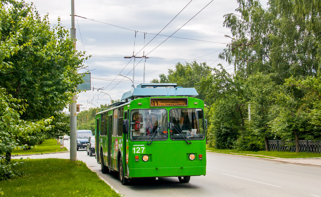Jekatěrinburg, ZiU-682 GOH Ivanovo č. 127