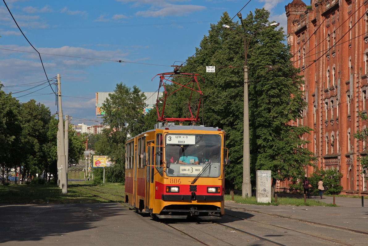 Екатеринбург, 71-402 № 806