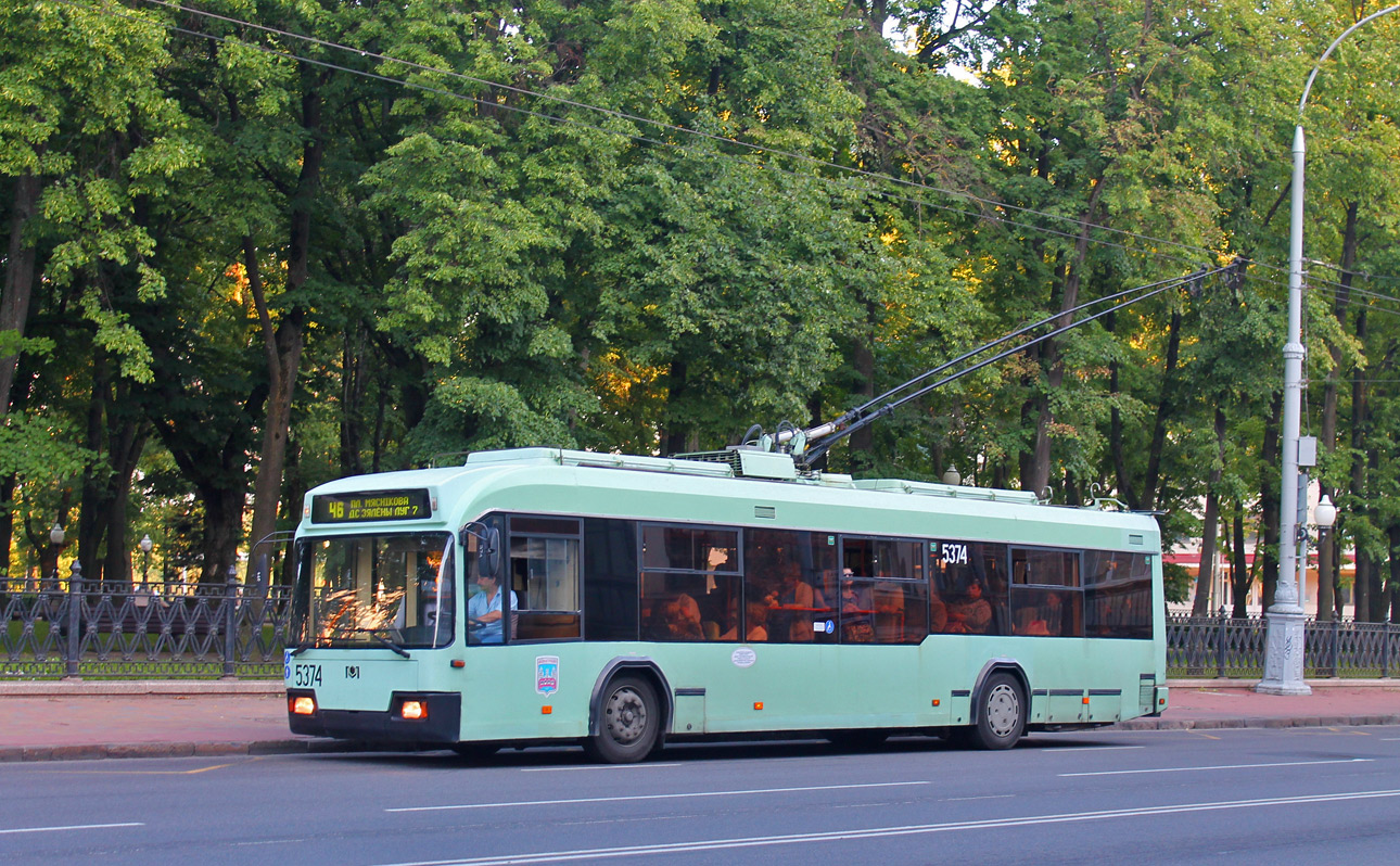 明斯克, BKM 32102 # 5374