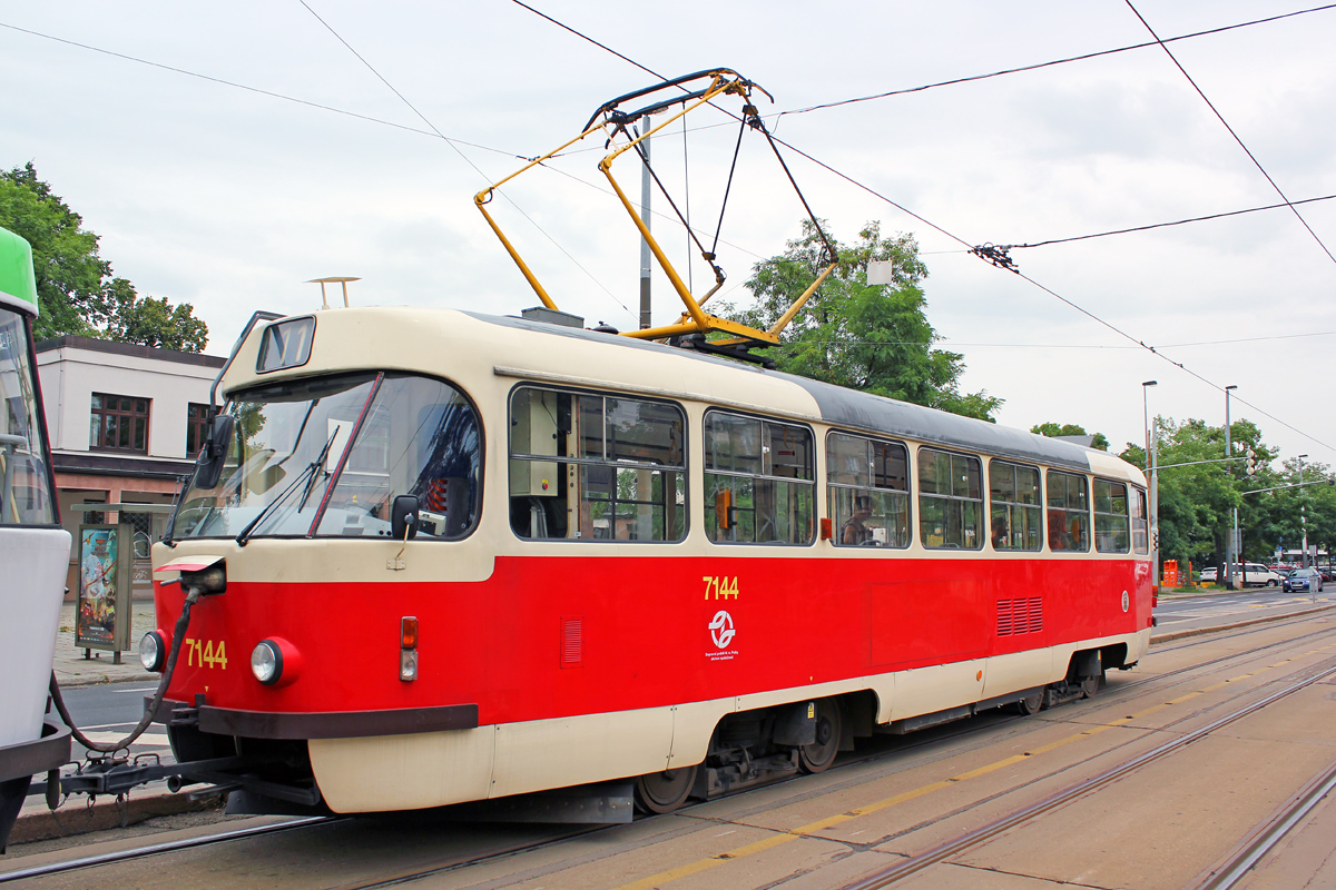 Прага, Tatra T3SUCS № 7144