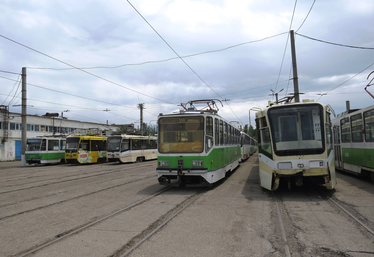 Ташкент, 71-402 № 2901; Ташкент, 71-619КТ № 3105