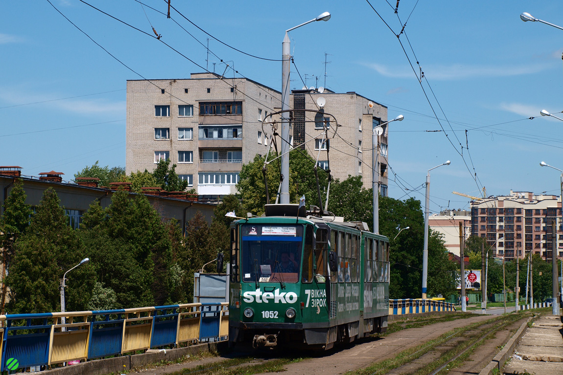 Львов, Tatra KT4SU № 1052