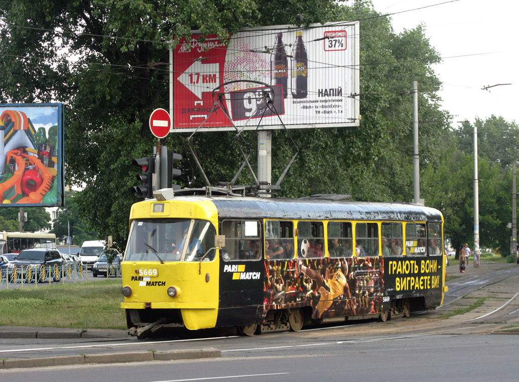 Киев, Tatra T3SU № 5669