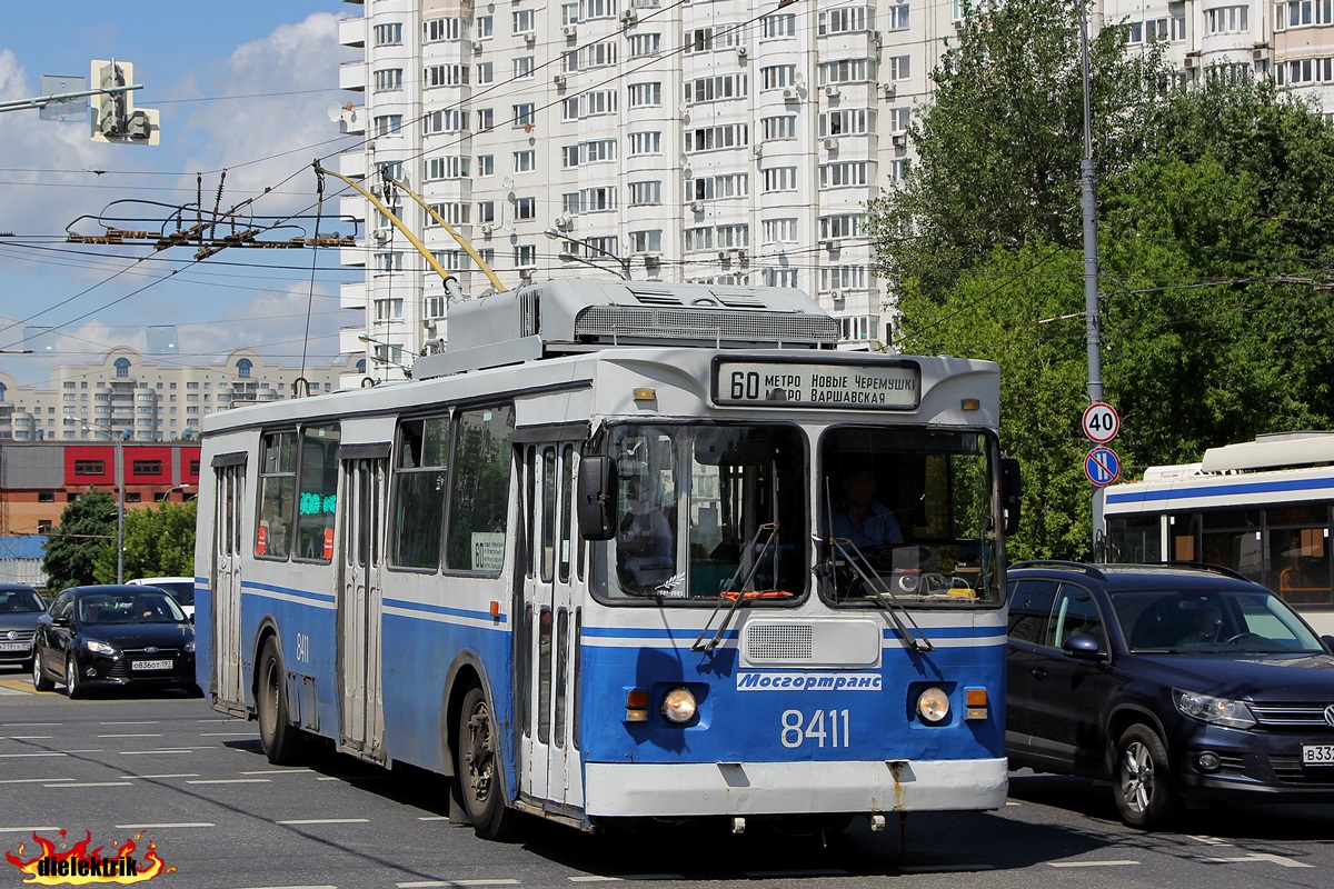 Масква, ЗиУ-682ГМ1 (с широкой передней дверью) № 8411