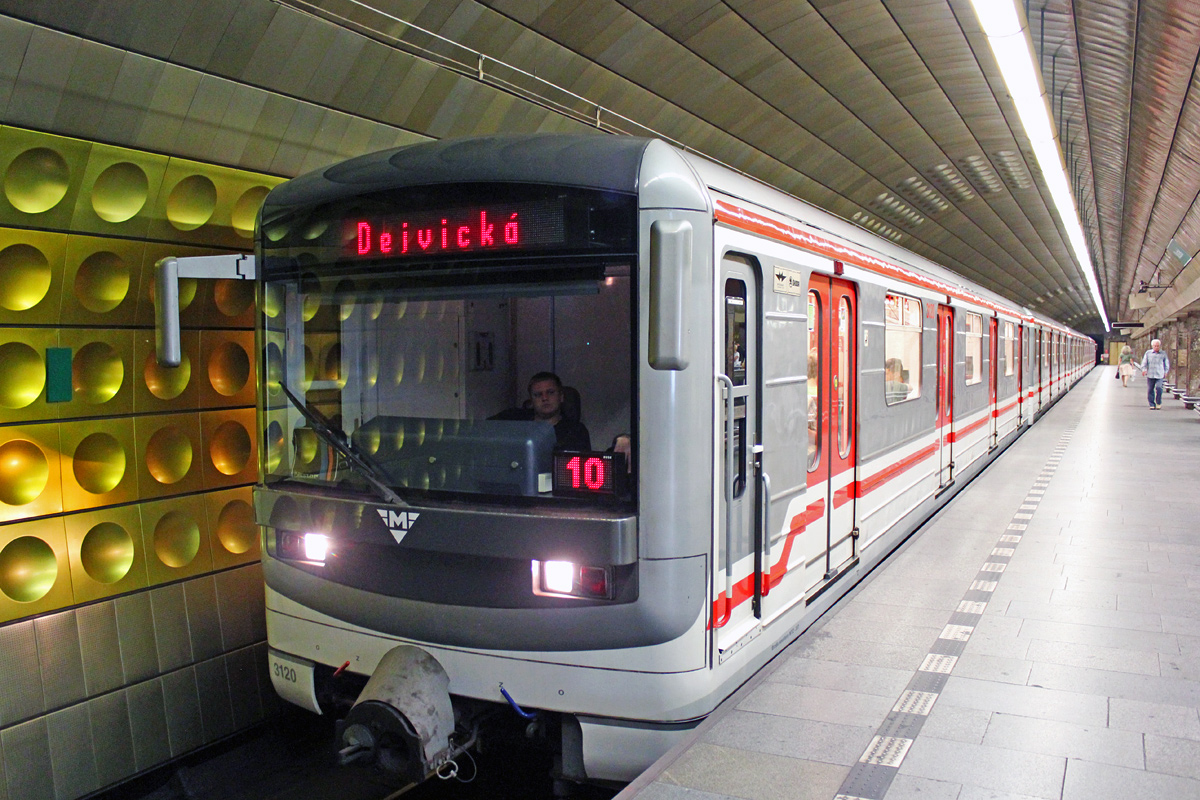 Прага, 2Mt (81-71M) № 3120