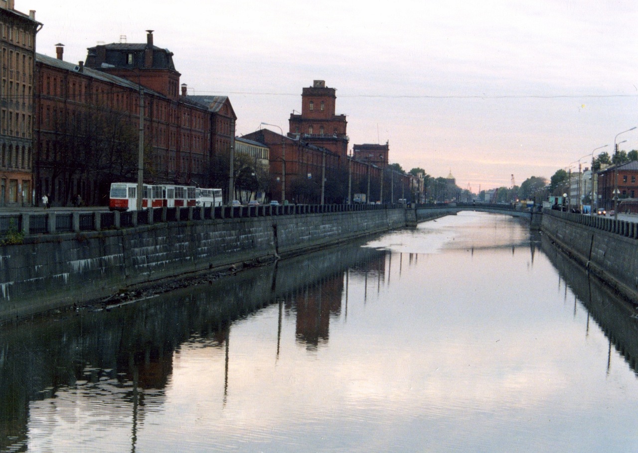 Санкт-Петербург, ЛМ-68М № 1417