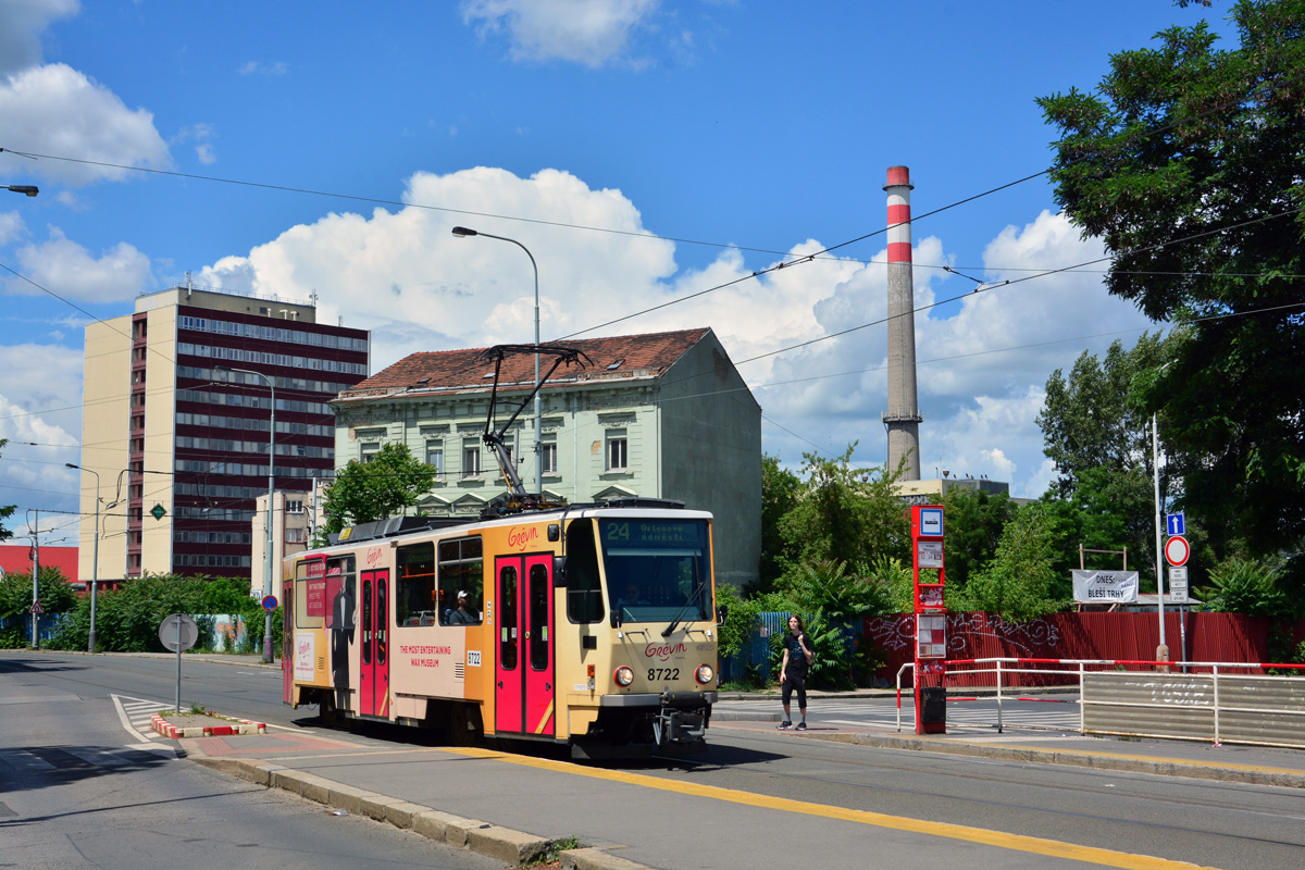Прага, Tatra T6A5 № 8722