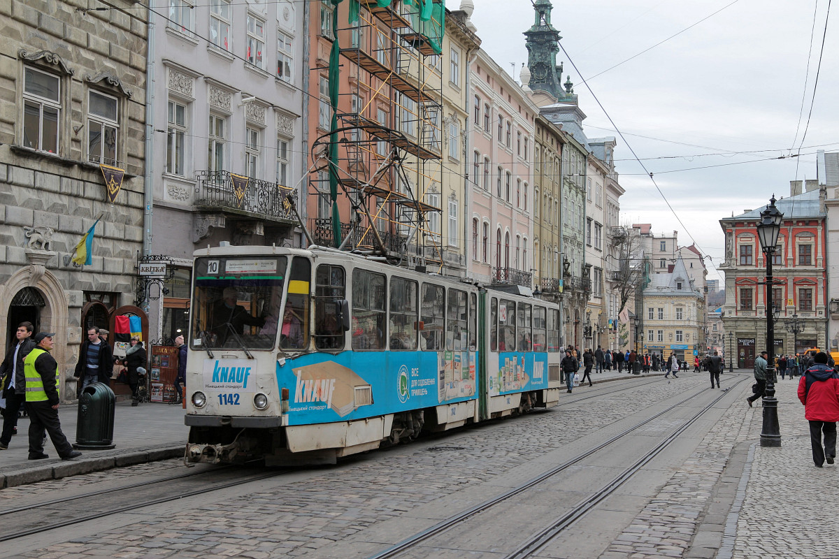 Львов, Tatra KT4SU № 1142