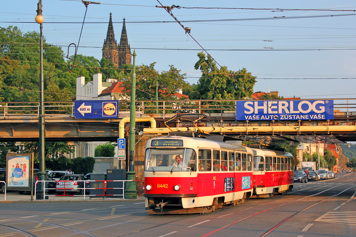 Prague, Tatra T3R.P N°. 8442
