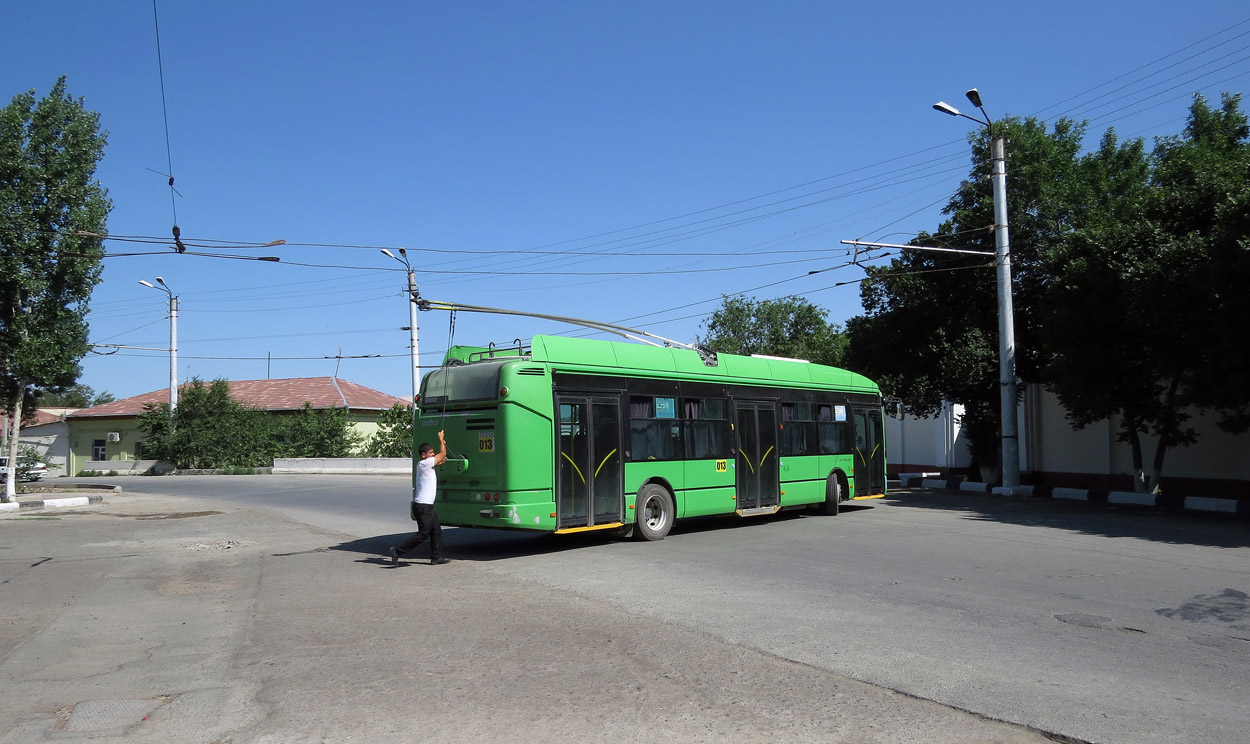 Urgencz, Škoda 24Tr Irisbus Citelis Nr 013; Urgencz — Trolleybus lines and infrastructure