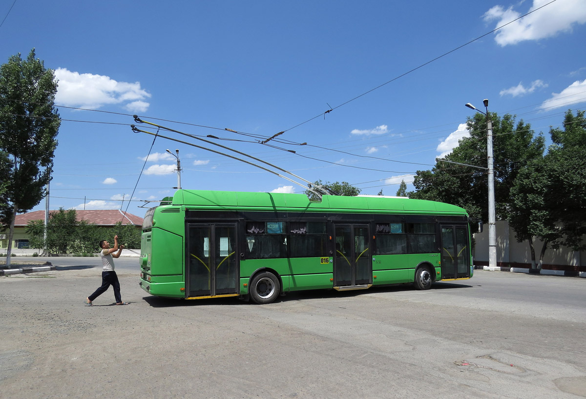 Ургенч, Škoda 24Tr Irisbus Citelis № 016; Ургенч — Троллейбусная сеть и инфраструктура