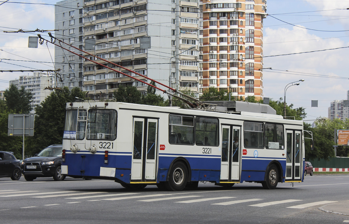 Moscow, ZiU-682GM1 (with double first door) № 3221