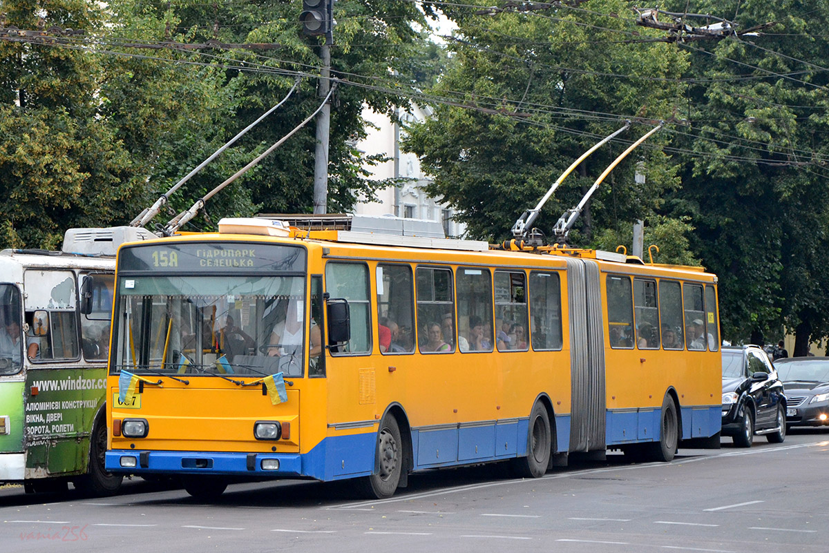 Житомир, Škoda 15Tr13/6M № 087