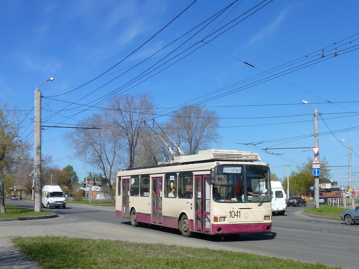 Челябинск, ЛиАЗ-5280 (ВЗТМ) № 1041