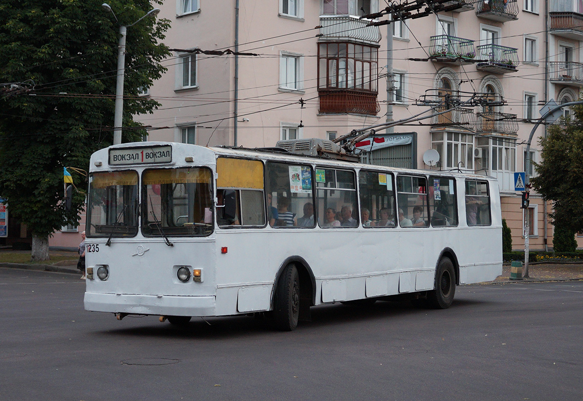Житомир, ЗиУ-682В [В00] № 1235