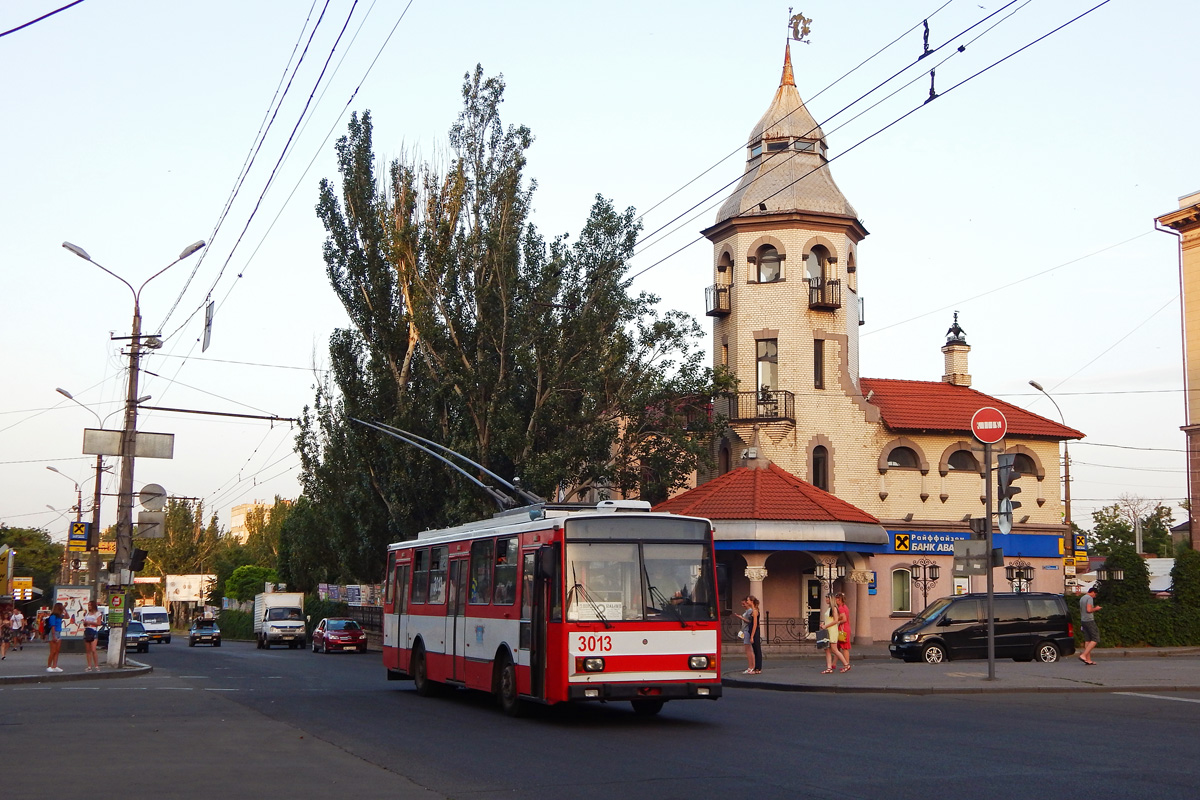 Николаев, Škoda 14TrR № 3013