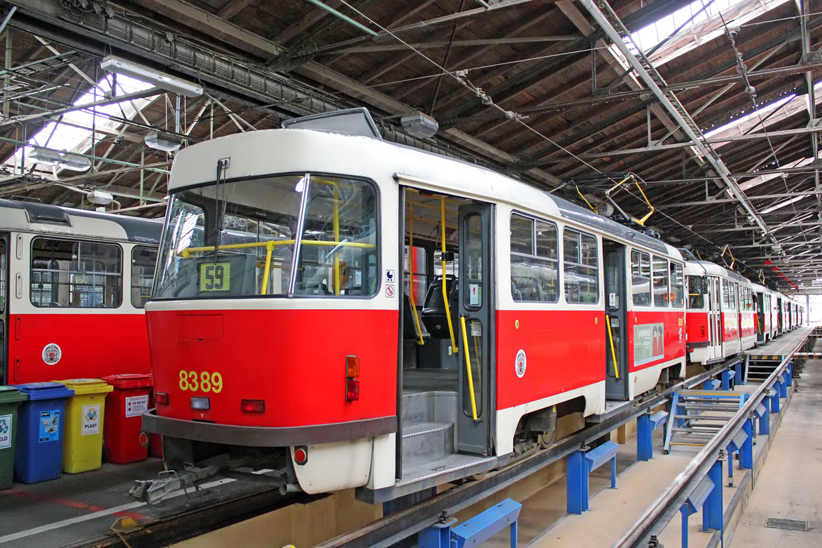 Prag, Tatra T3R.P Nr. 8389