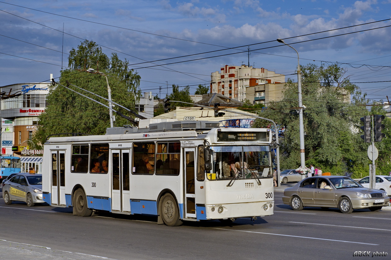 Владимир, ЗиУ-682Г-016.04 № 300