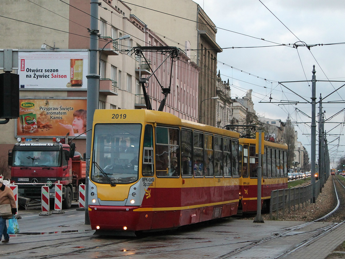 Лодзь, Konstal 805NaND № 2019
