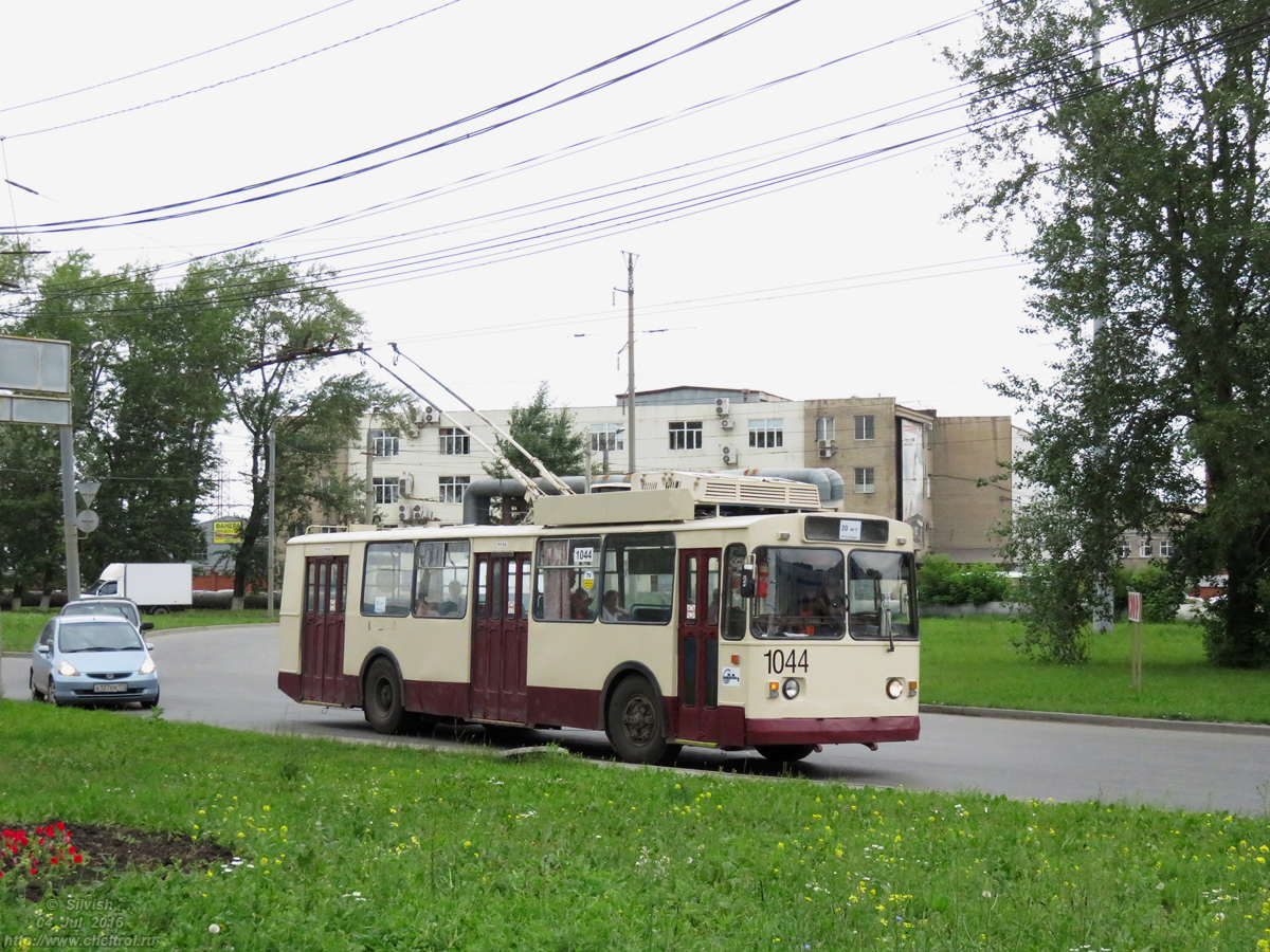 Челябинск, ЗиУ-682Г [Г00] № 1044