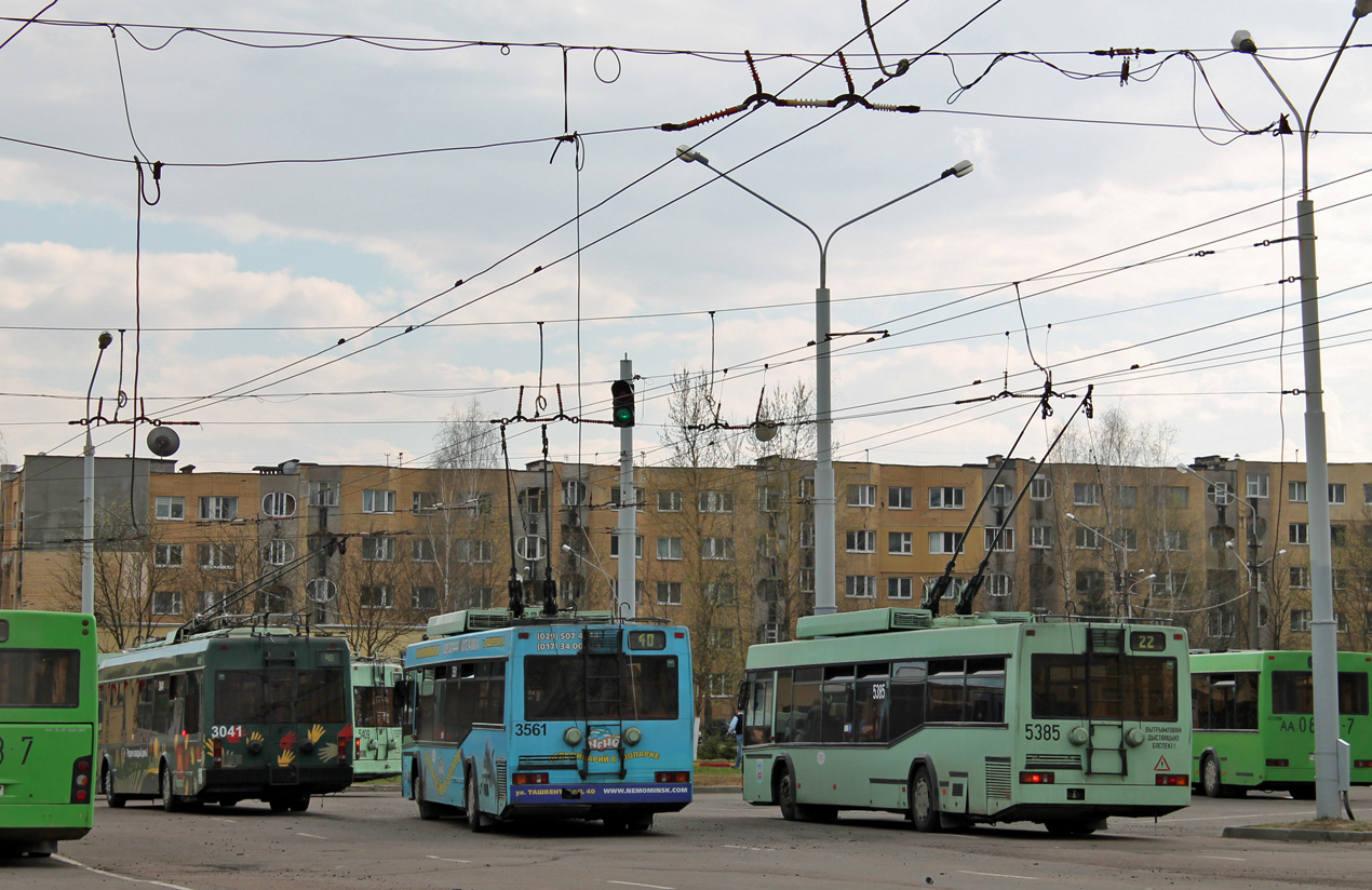 Minsk, BKM 321 № 3041; Minsk, BKM 221 № 3561; Minsk, BKM 221 № 5385