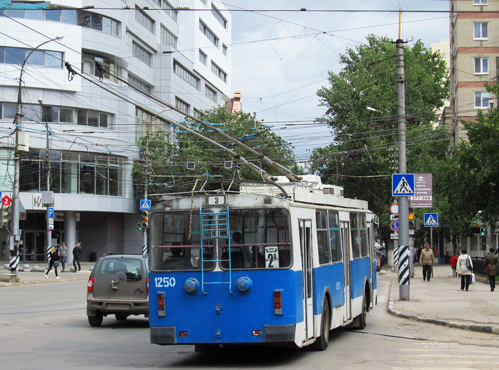 Саратов, ЗиУ-682Г-016.02 № 1250