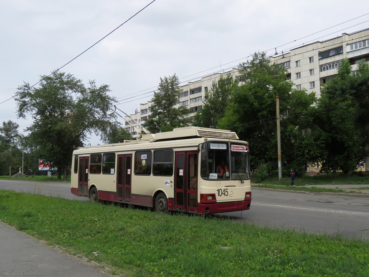 Челябинск, ЛиАЗ-5280 (ВЗТМ) № 1045