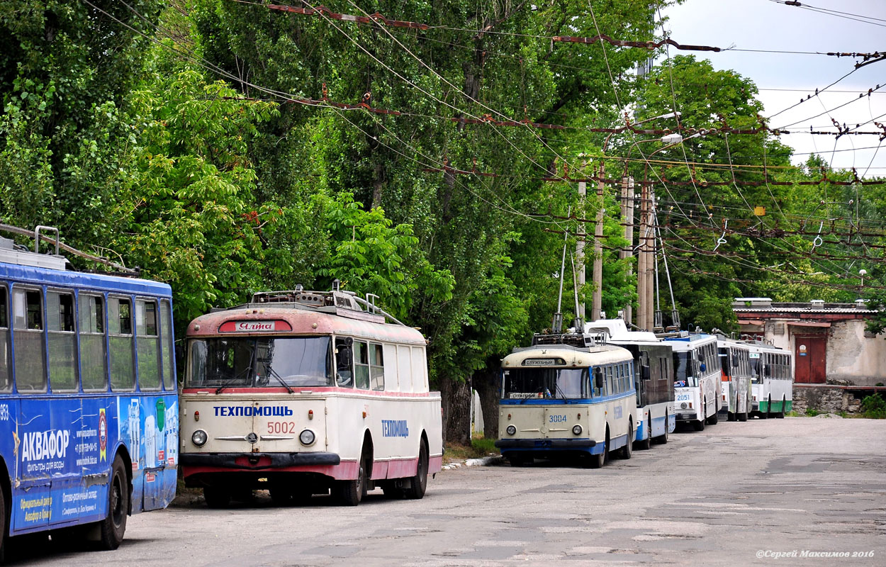 Крымский троллейбус, Škoda 9Tr10 № 5002; Крымский троллейбус, Škoda 9Tr24 № 3004