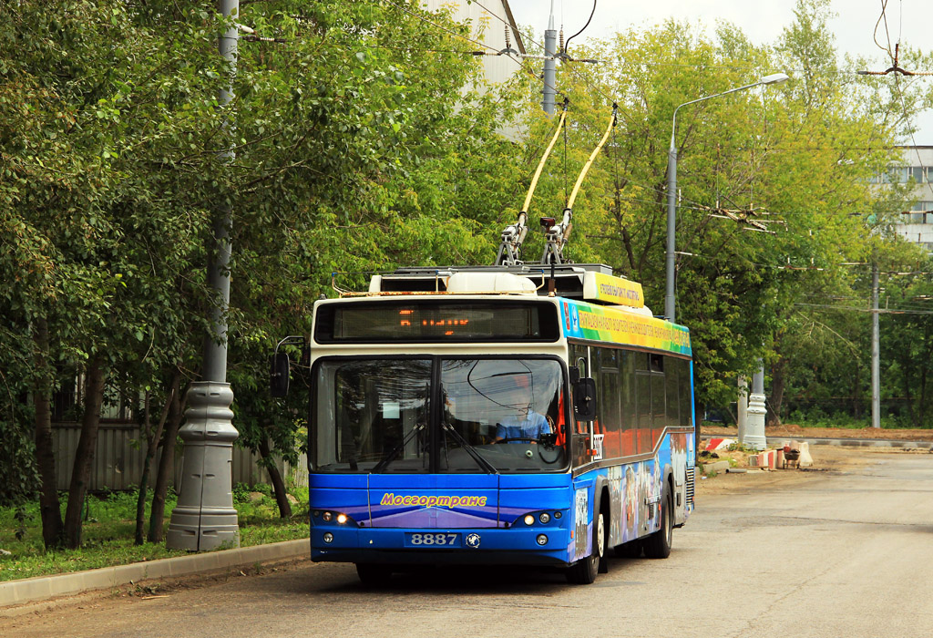 Москва, СВАРЗ-МАЗ-6235.00 № 8887