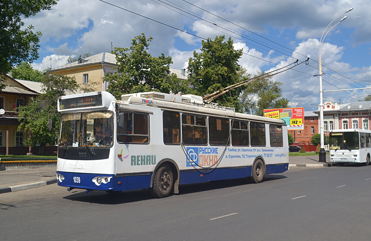 Tambov, ZiU-682G-016.04 N°. 1039