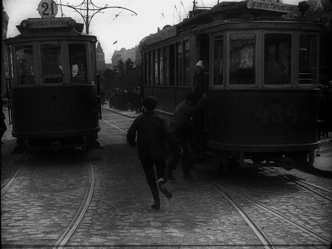 Москва, Ф (Мытищинский) № 397; Москва, Ф (Балтийский) № 434; Москва — Исторические фотографии — Трамвай и Троллейбус (1921-1945); Москва — Трамваи в кинофильмах