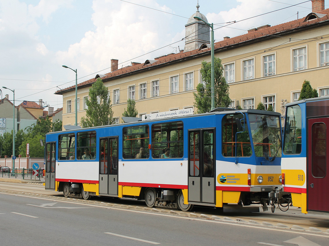 Сегед, Tatra TB6A2 № 952