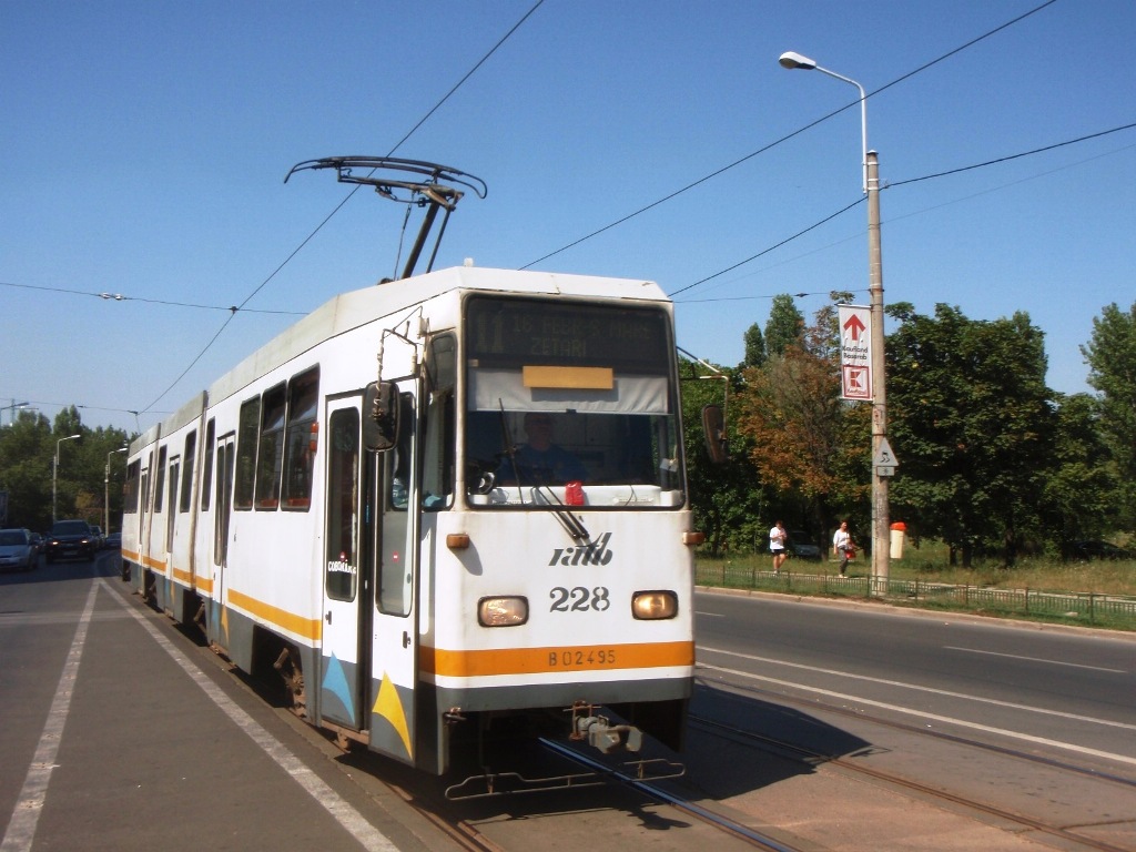 Бухарест - Илфов, FAUR V3A-93M № 228