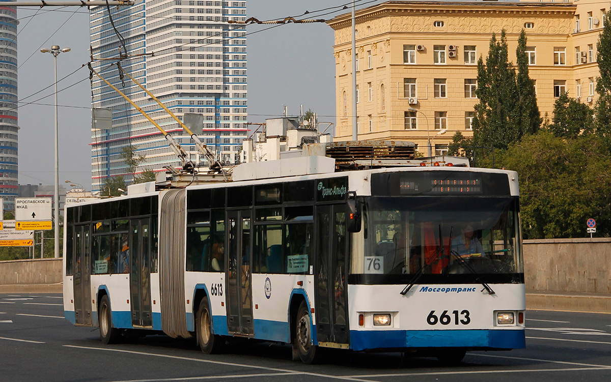 Moskva, VMZ-62151 “Premier” č. 6613