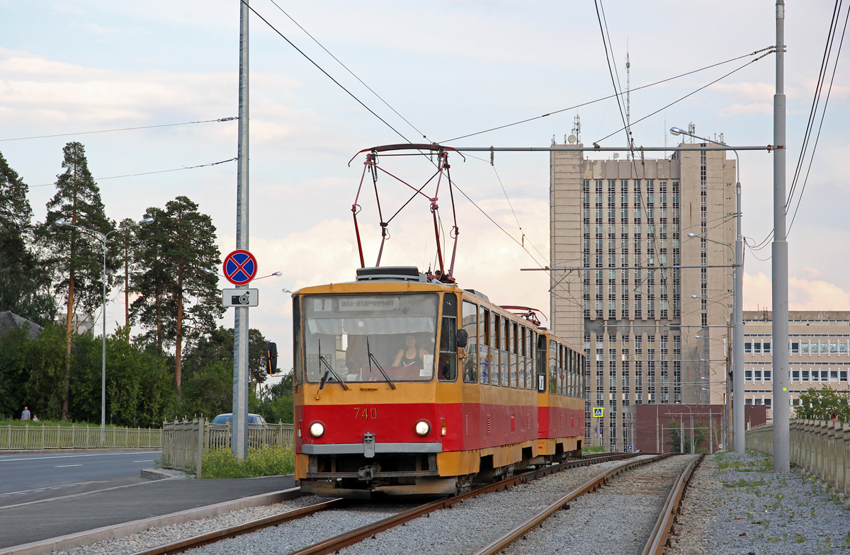 Екатеринбург, Tatra T6B5SU № 740