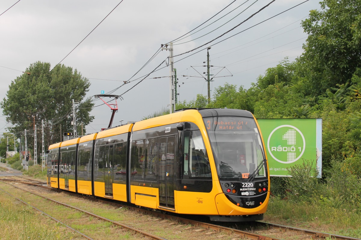 Будапешт, CAF Urbos 3 № 2220
