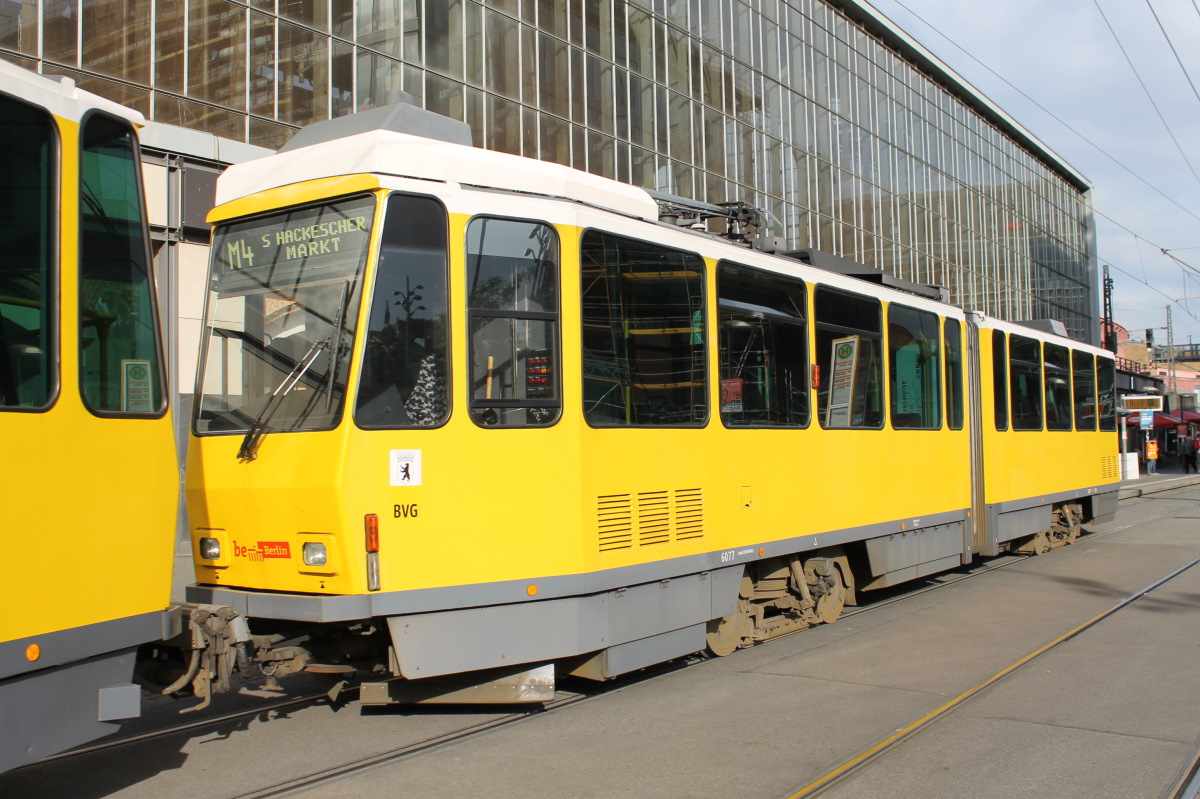 Берлин, Tatra KT4DM № 6077