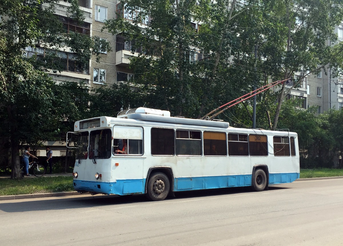 Екатеринбург, БТЗ-5276-04 № 382 Екатеринбург, БТЗ-5276-04 № 382