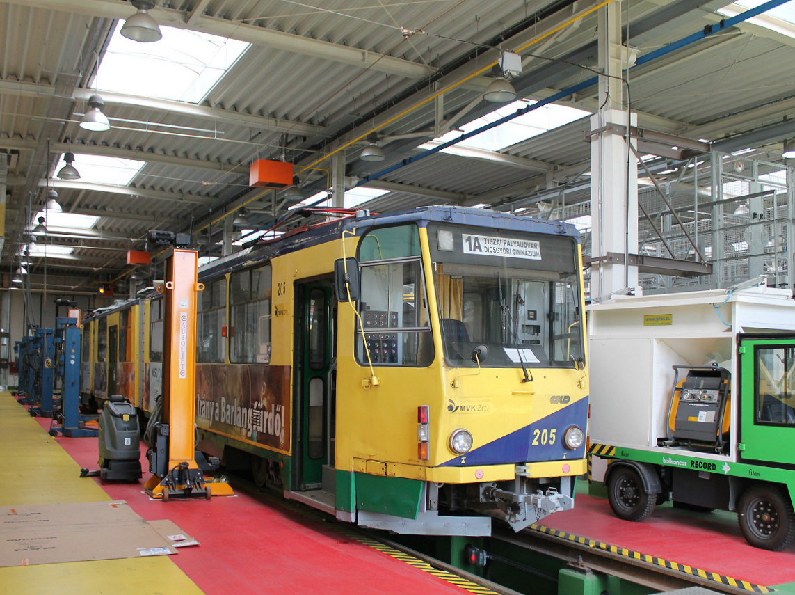 Miskolc, Tatra KT8D5 Nr. 205