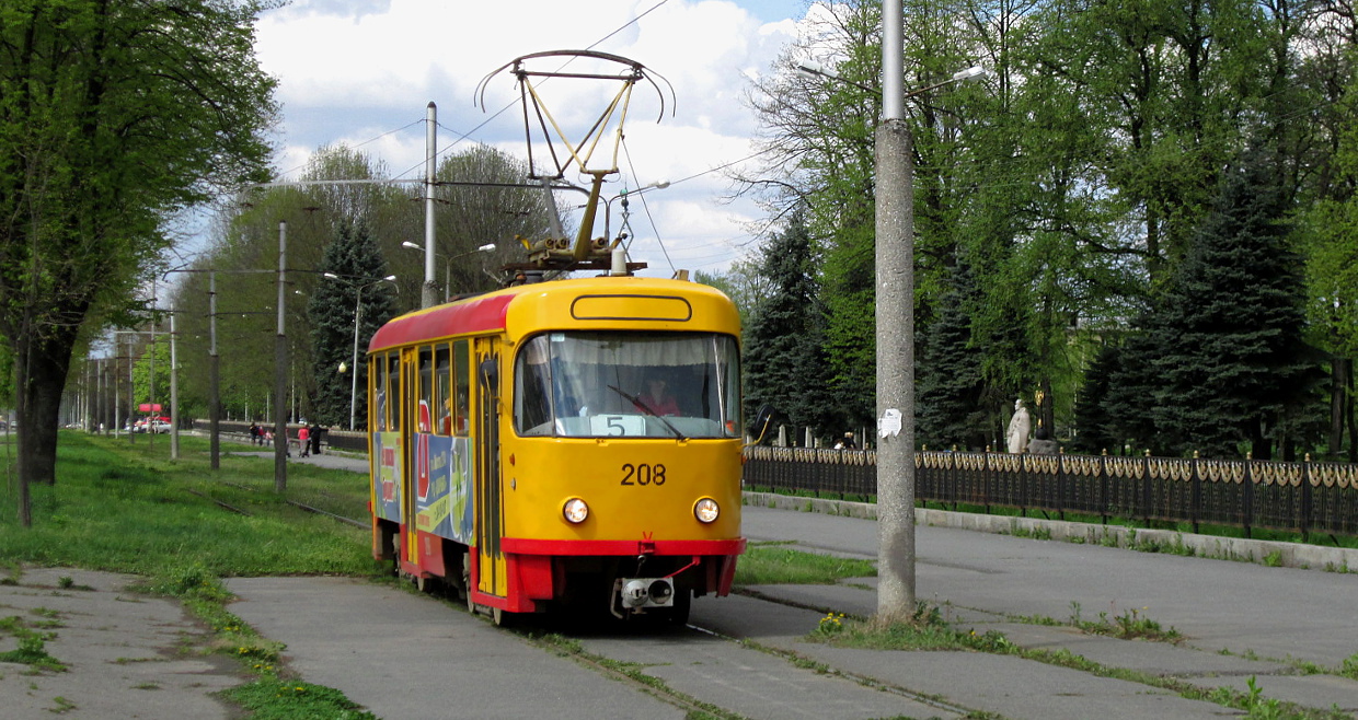 Владикавказ, Tatra T4D-MI № 208