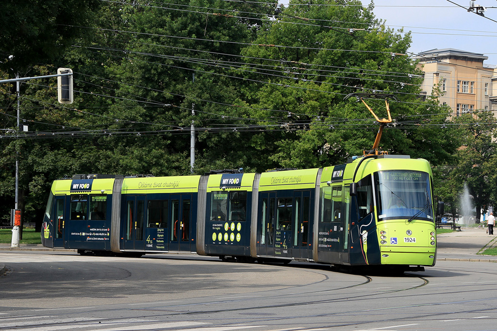 Брно, Škoda 13T Elektra № 1924