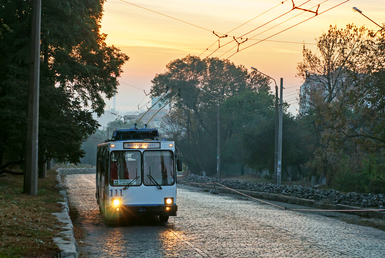 Полтава, ЮМЗ Т2 № 111